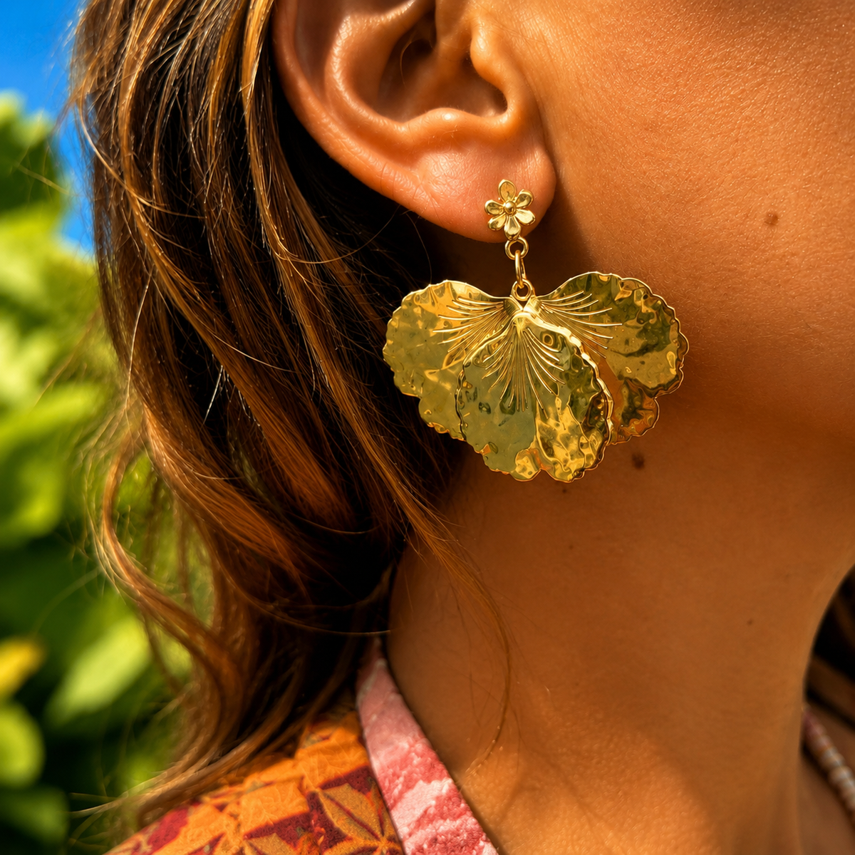 Flavie – Boucles d’oreilles fleurs en acier | Trésors de Ava