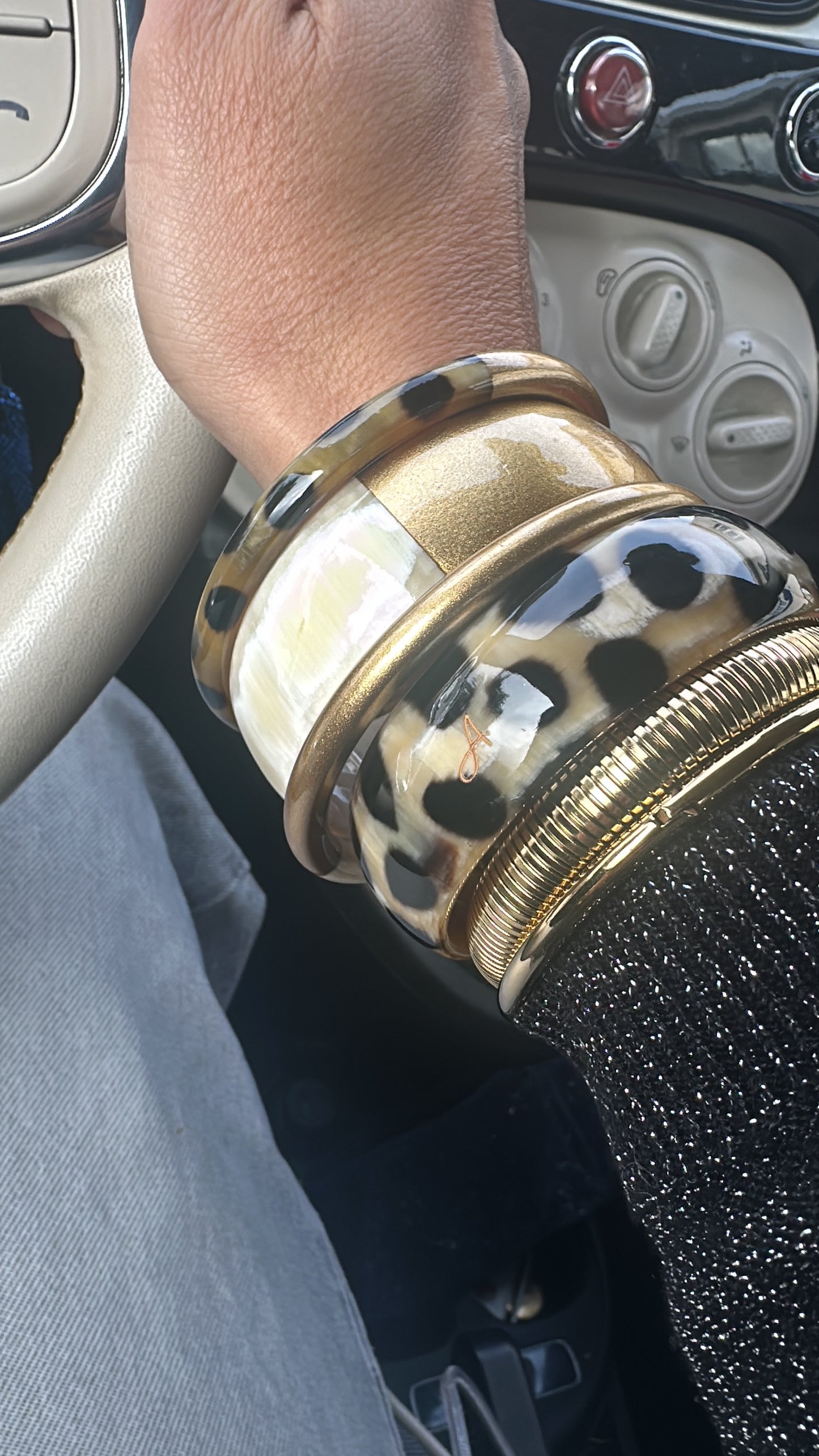 Bracelet Leon big en corne naturelle et doré
