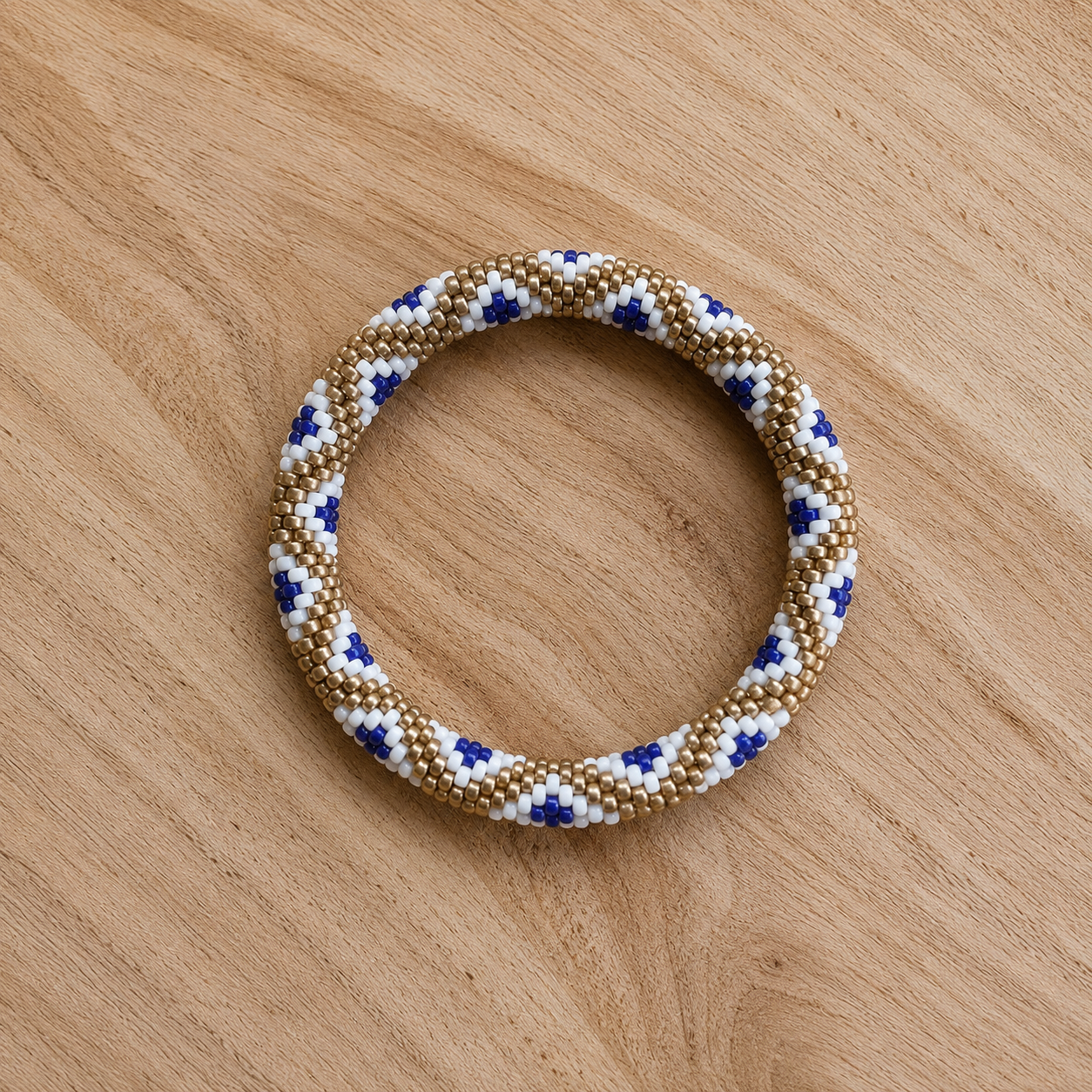 Bracelet népalais – Trésors de Ava bleu dur