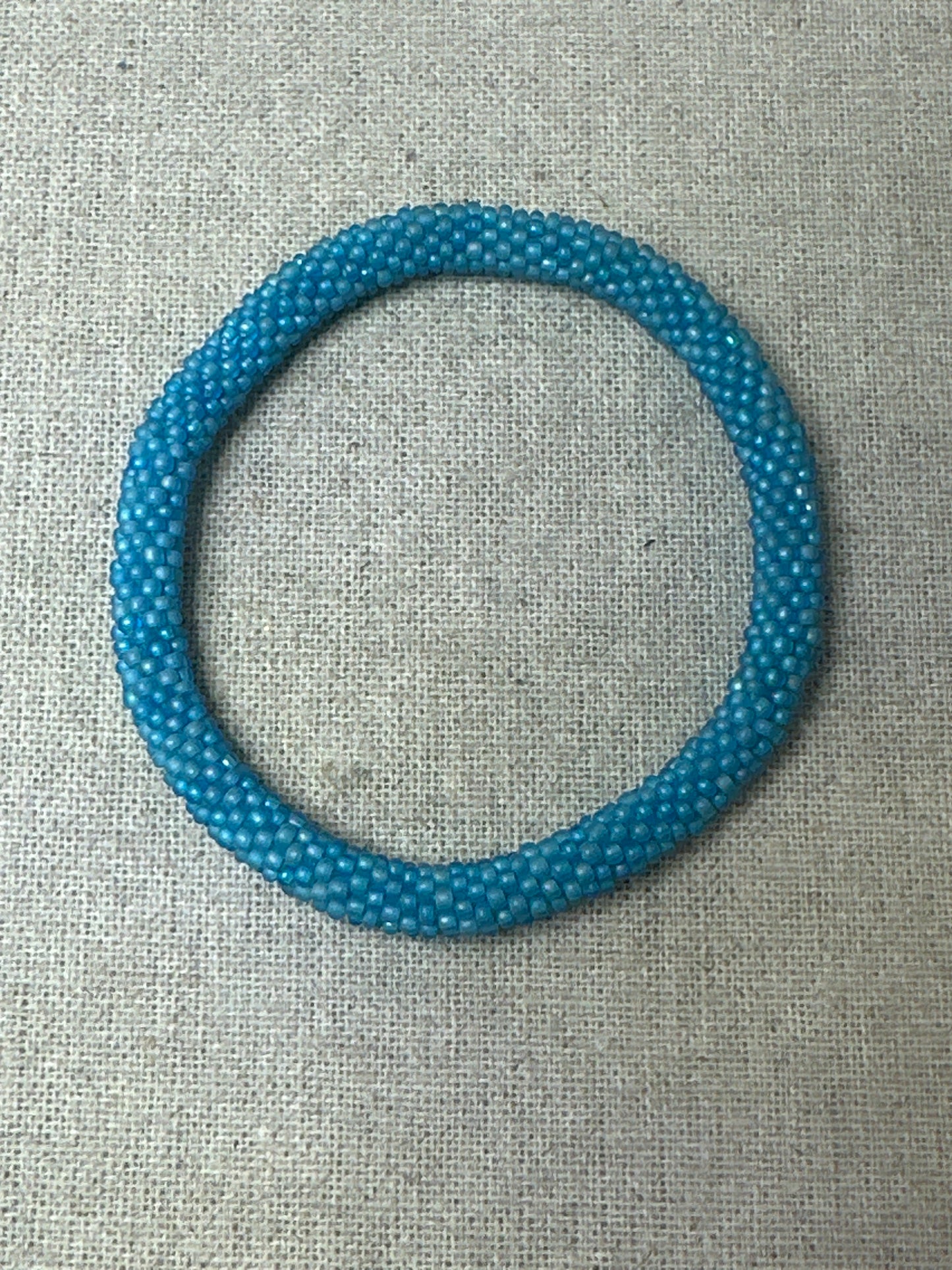 Bracelet népalais mate givré SA-107