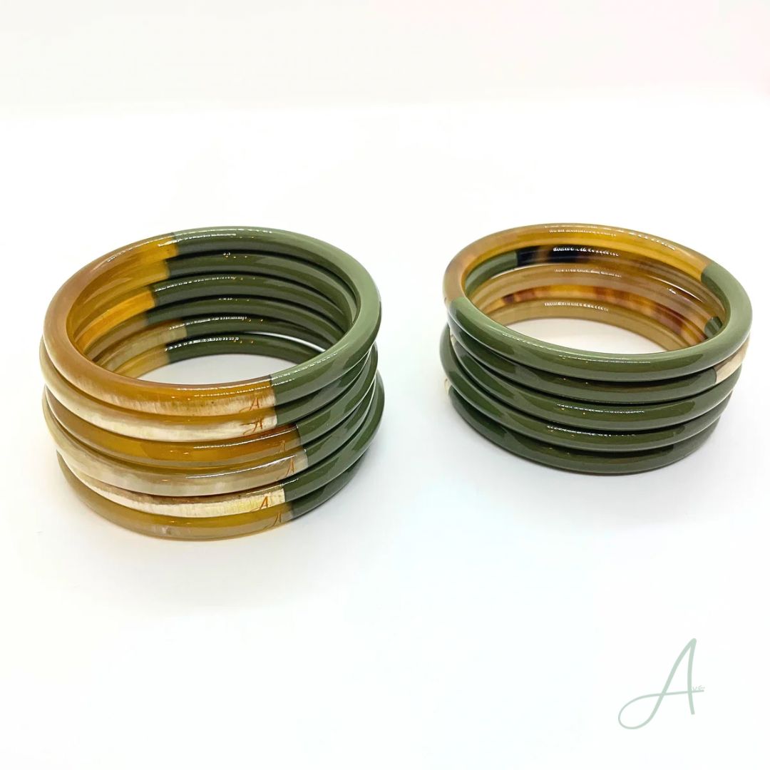 Bracelet kaki en corne naturelle