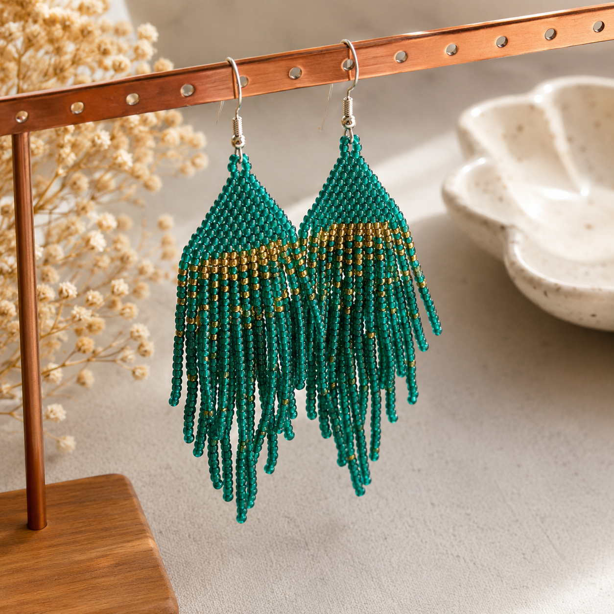 Boucles d'oreilles indiennes AMARA verte emeuraude et doré