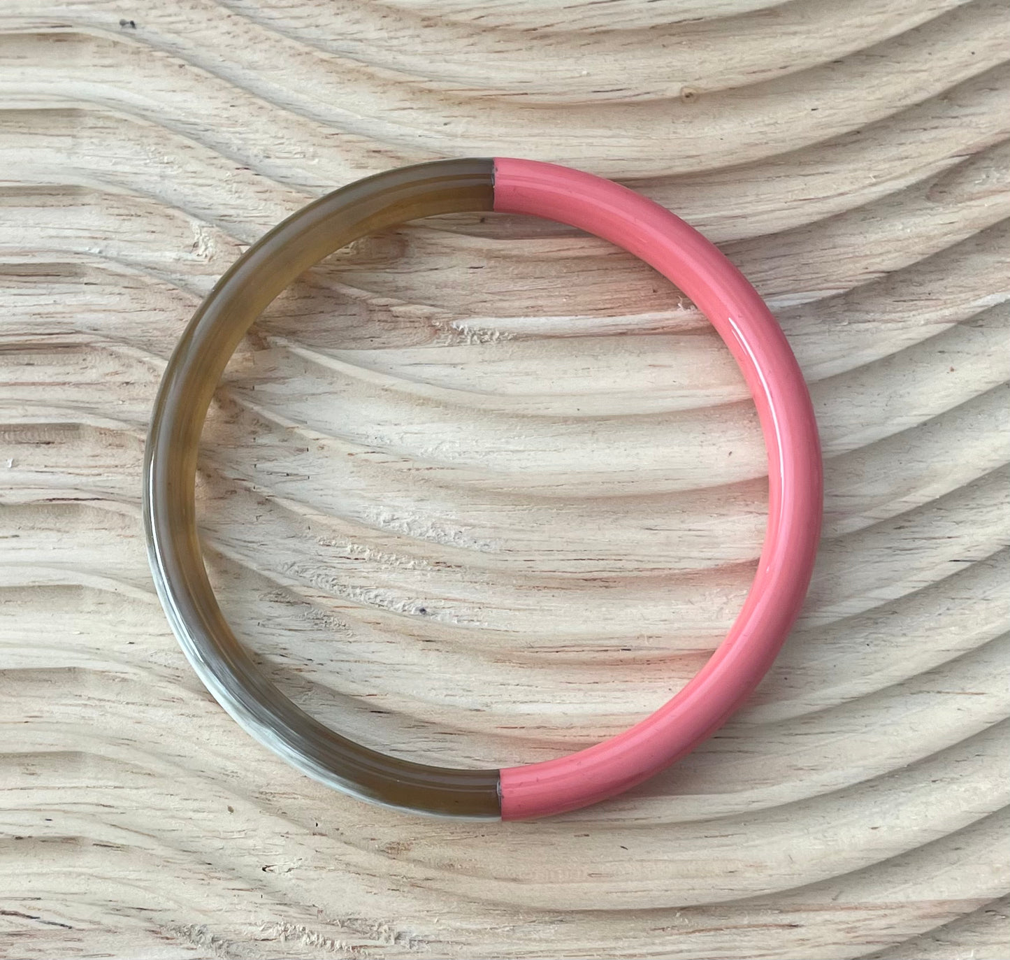 Bracelet corail en corne naturelle