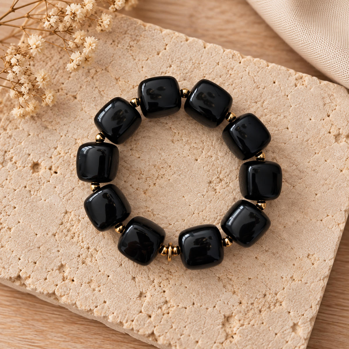 Bracelet Ice en perles carrées arrondies | Trésors de Ava