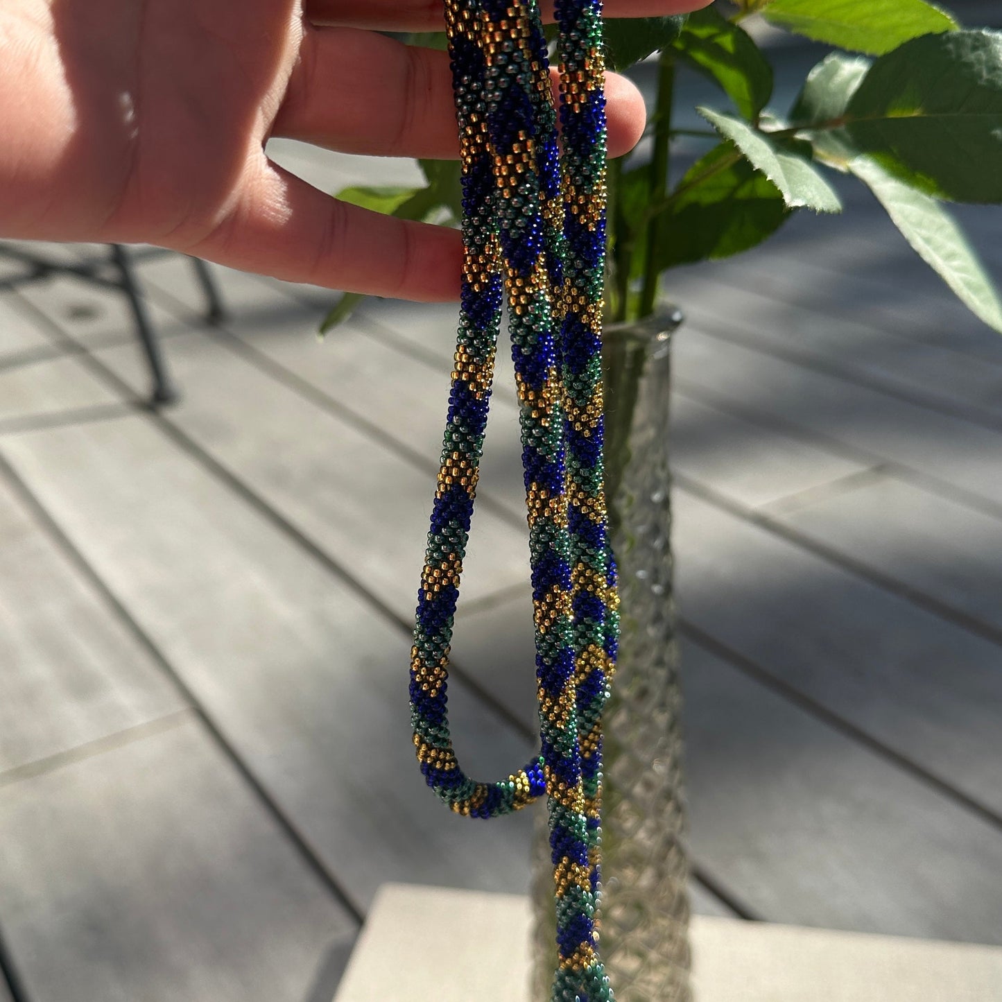 ✨ Cordon de Téléphone en Perles de verre – unique, tendance et  responsable  #A29 bleu marine, vert et doré
