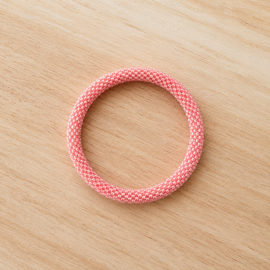 Bracelet népalais  – Trésors de Ava saumon