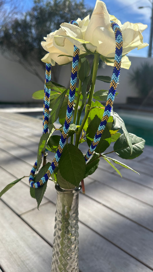 ✨ Cordon de Téléphone en Perles de verre – unique, tendance et  responsable  #A28 bleu marine, bleu ciel et doré