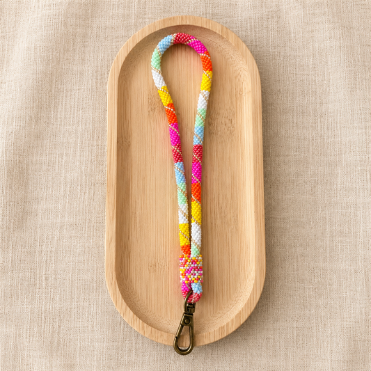 Dragonne de téléphone en perles de verre Osé Summer aux couleurs nuancées – Trésors de Ava