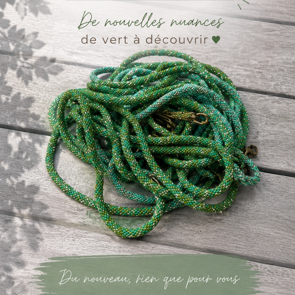 Cordon de téléphone vert nuancé  – Tissé artisanalement | Trésors de Ava