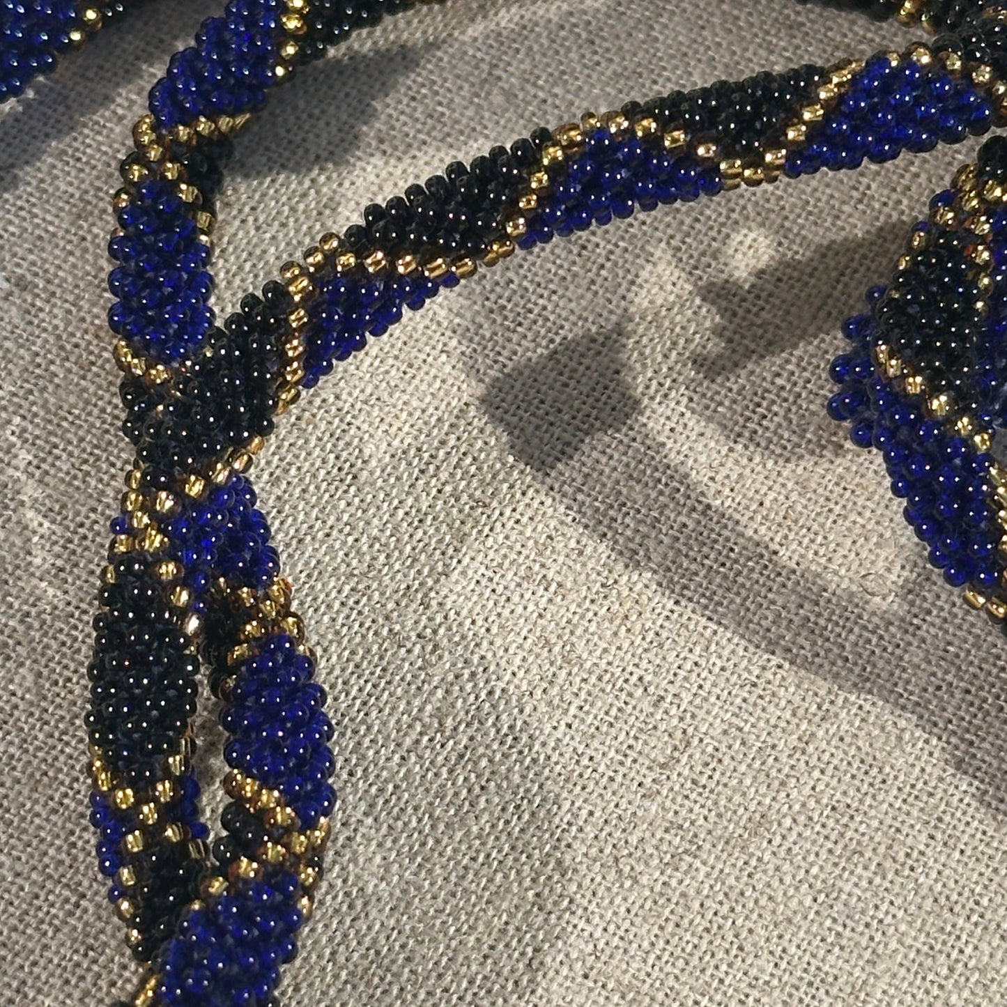 ✨ Cordon de Téléphone en Perles de verre – unique, tendance et  responsable  #A39 bleu noir et doré