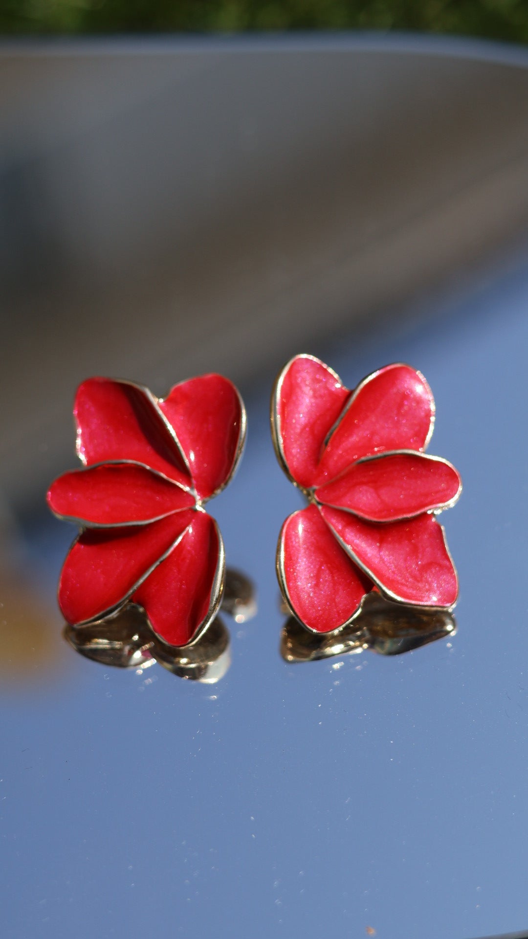 Boucles d’oreilles Soléa – demi-fleur